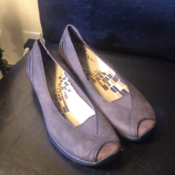 Merrell Genuine Women’s Brown Suede Leather Upper Rubber Soles Size 7 - Picture 2 of 13